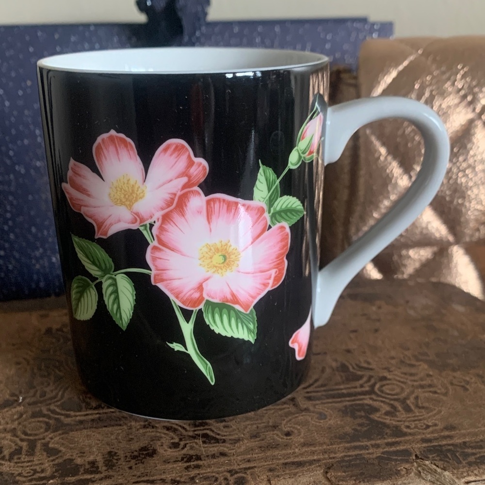 Tiffany & Co. Black and Pink Floral wildflowers 2005 Mug